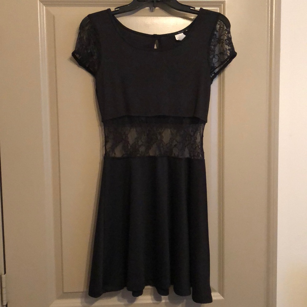 Black lace dress